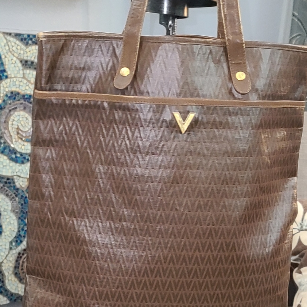 Auth. M. Valentino tote